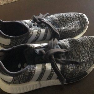 grey adidas nmds men’s 7.5